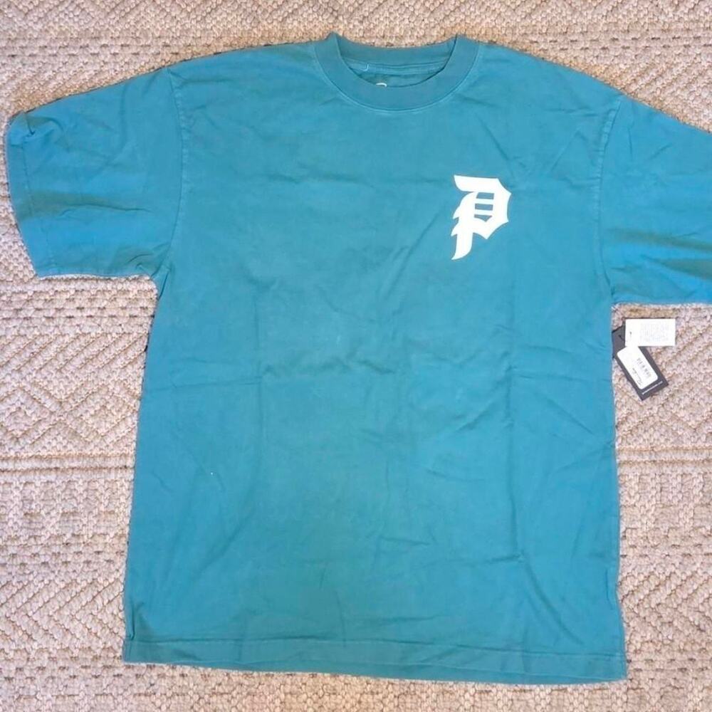 Primitive Dirty P Hardware Tee Size Large NWT